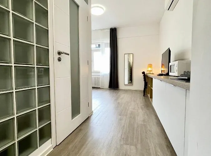 Self Check-in By Amber Apartment