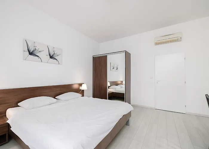 Self Check-in By Amber Apartment Bratislava