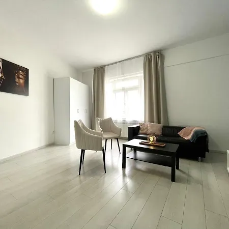 Self Check-in By Amber